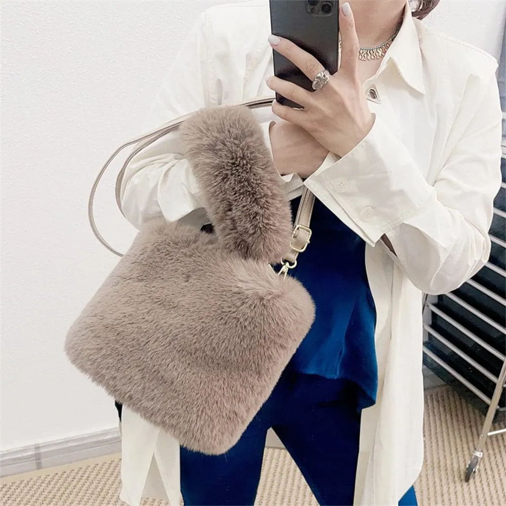 AG Collective Plush Handbag & Shoulder Bag Women's Bag