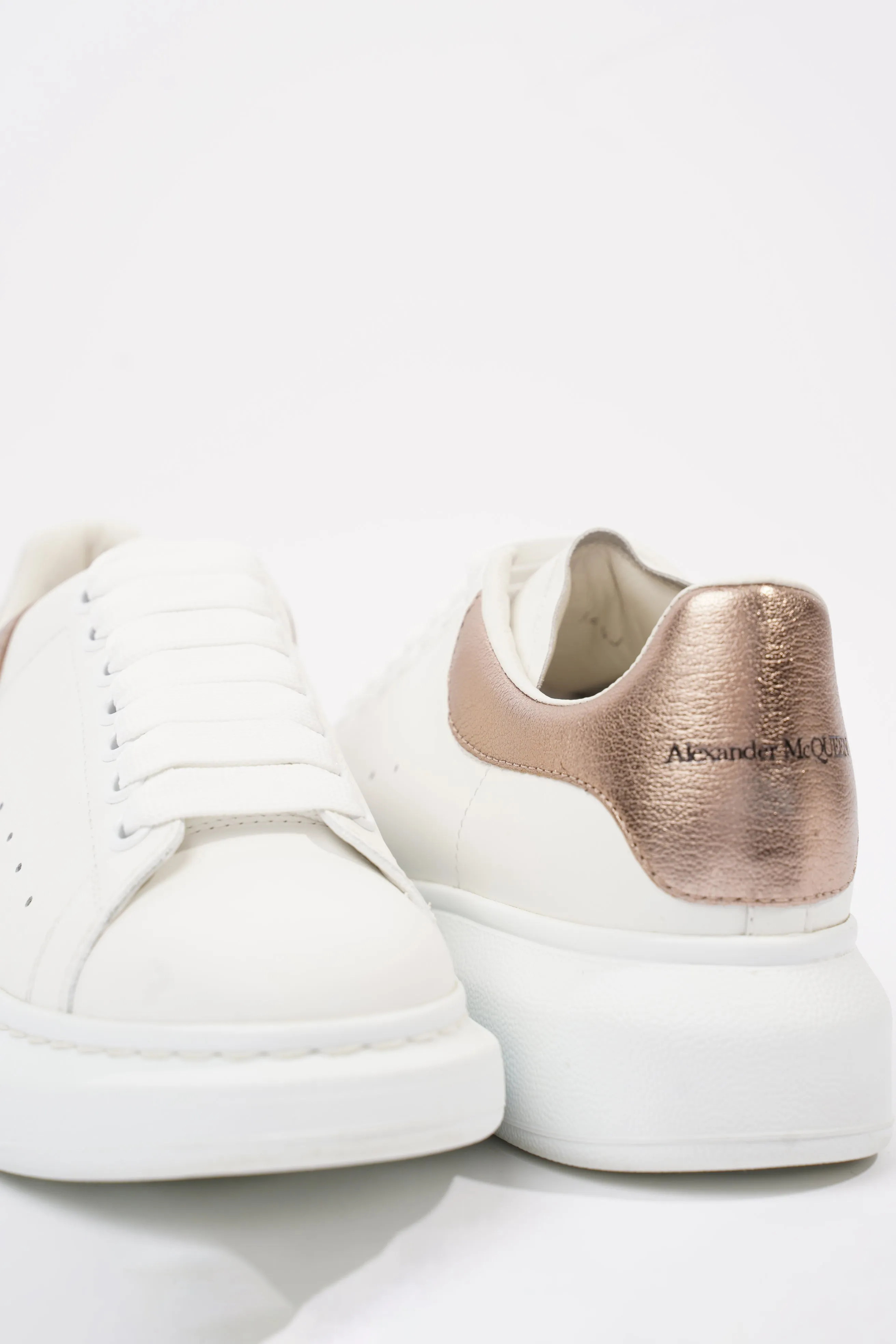 Alexander McQueen Oversized Sneaker White / Rose Gold Tab Leather EU 36.5 UK 3.5