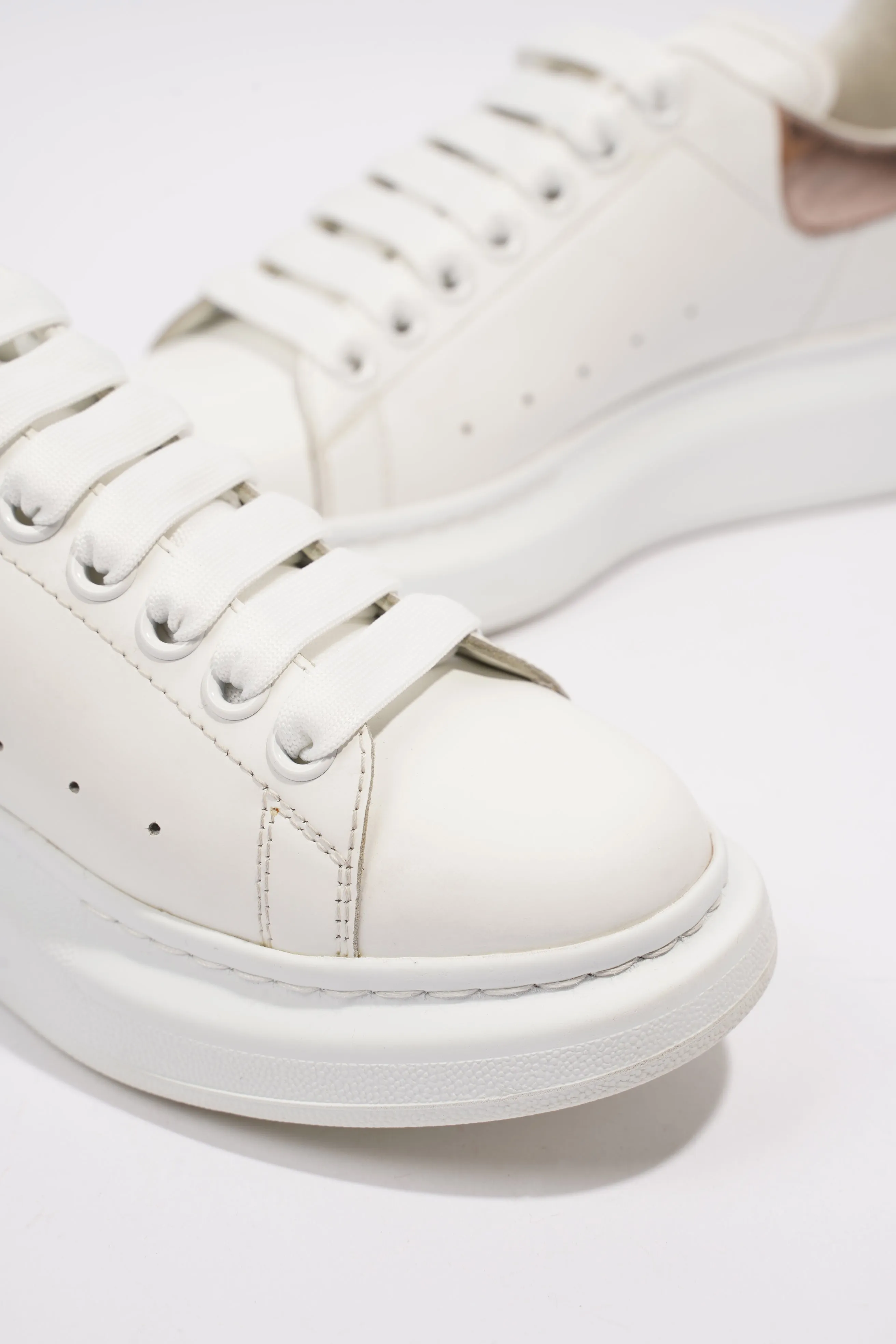 Alexander McQueen Oversized Sneaker White / Rose Gold Tab Leather EU 38 UK 5