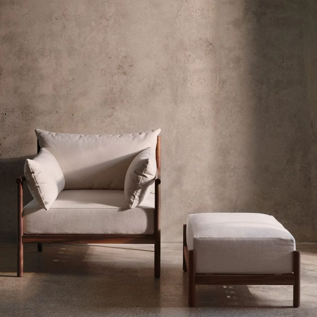 Santo Armchair