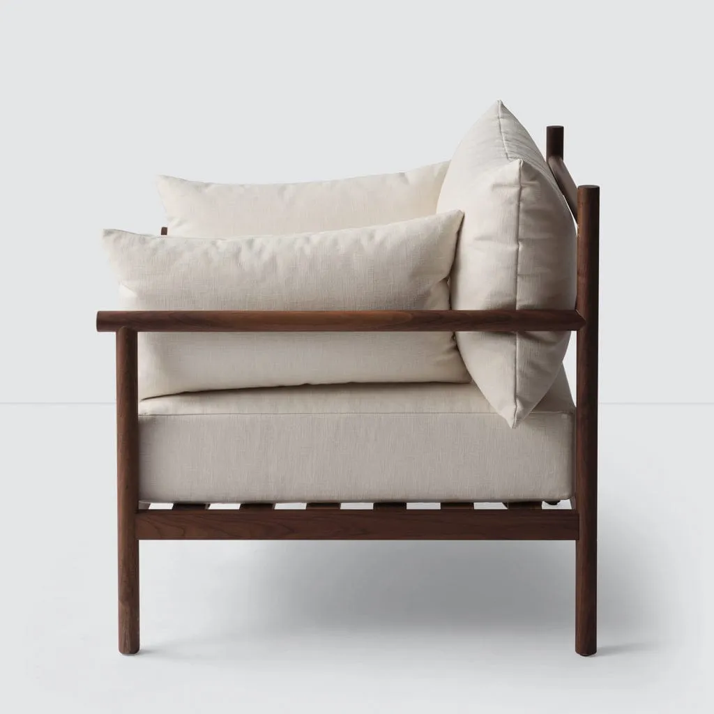 Santo Armchair